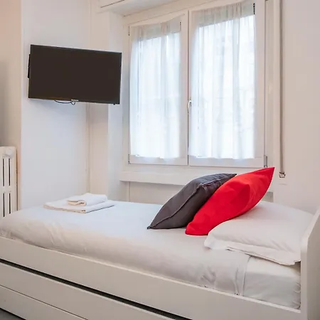 Italstay - Sui Navigli - Pet Friendly Apartment *