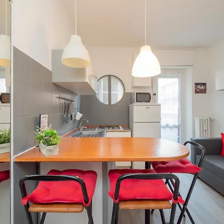 Apartment Italstay - Sui Navigli - Pet Friendly Milan